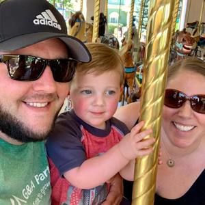 Meet your Posher, Chrissy